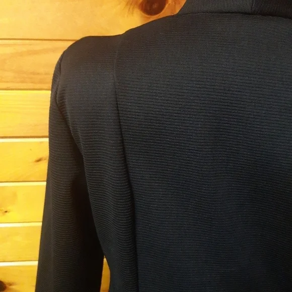 Adorable Jacket - Picture 8 of 11